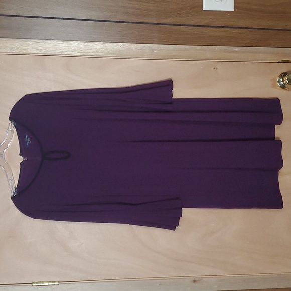 Elegant Purple Women's Dress - Picture 1 of 4